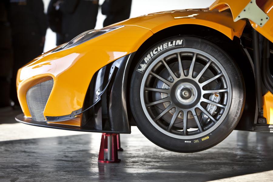  McLaren MP4-12C GT3 2011 года  (фото 38 из 107)